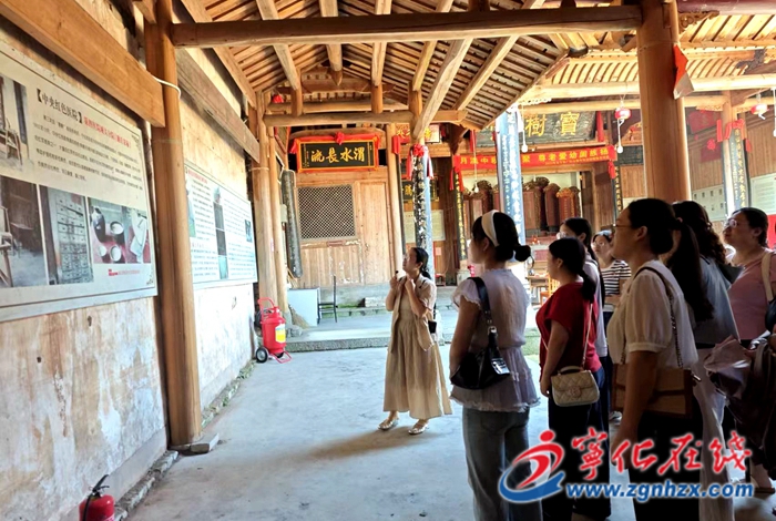 翠江镇开展中央红军从宁化出发长征主题周活动